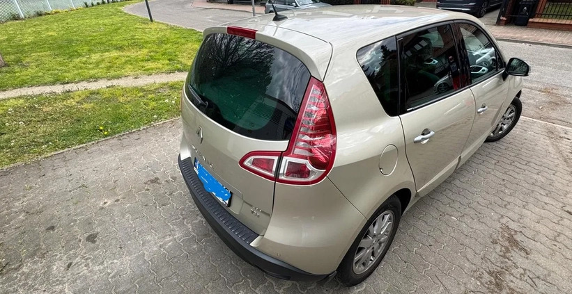 Renault Scenic cena 27000 przebieg: 95140, rok produkcji 2009 z Warszawa małe 137